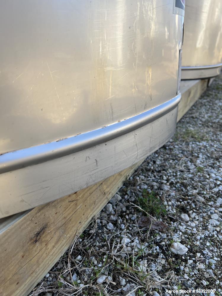 DCI 1,000 Gallon Stainless Steel Tank