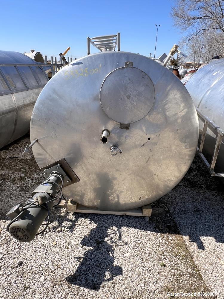 1000 Gallon Stainless Steel Mix Tank