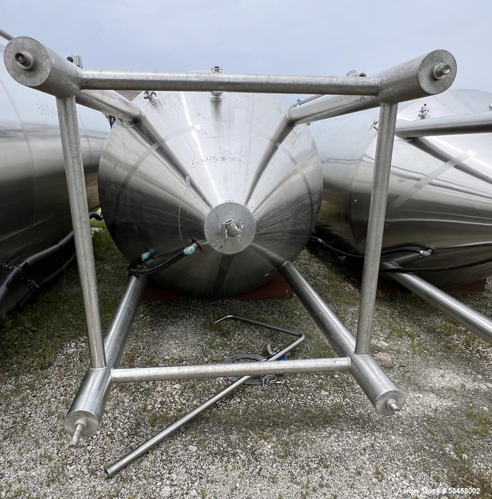 Brew Tank, Approximately 2000 Gallons Capacity, 304 Stainless Steel