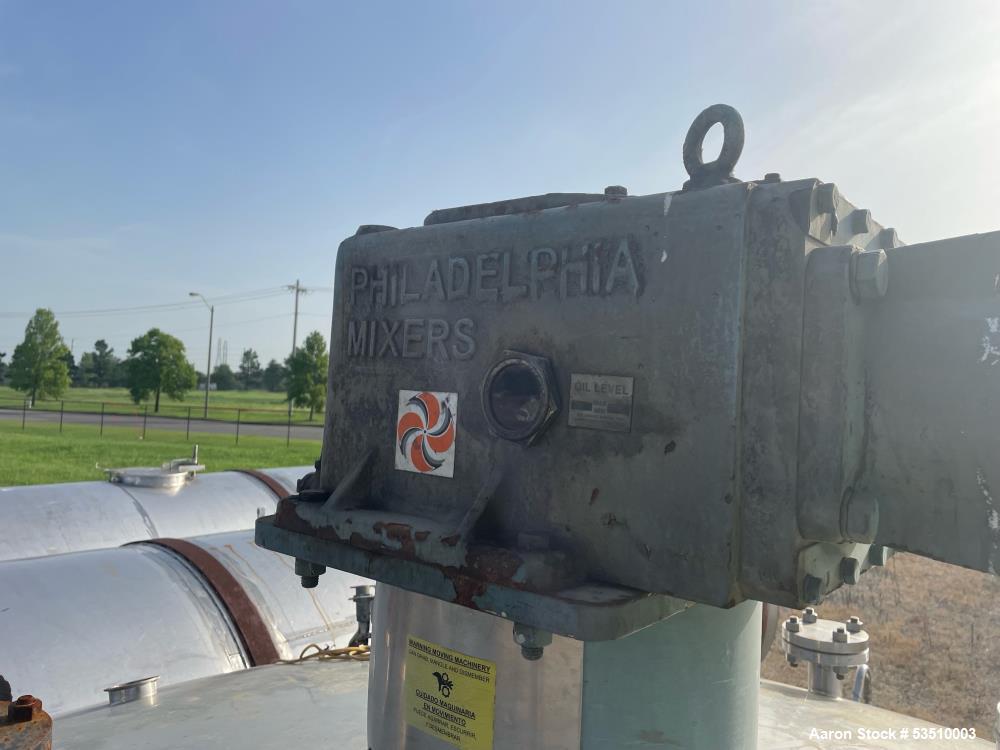 Walker Stainless 1,500 Gallon Mix Tank
