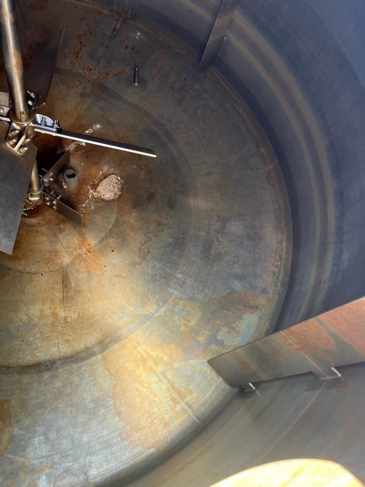Walker Stainless 1,500 Gallon Mix Tank