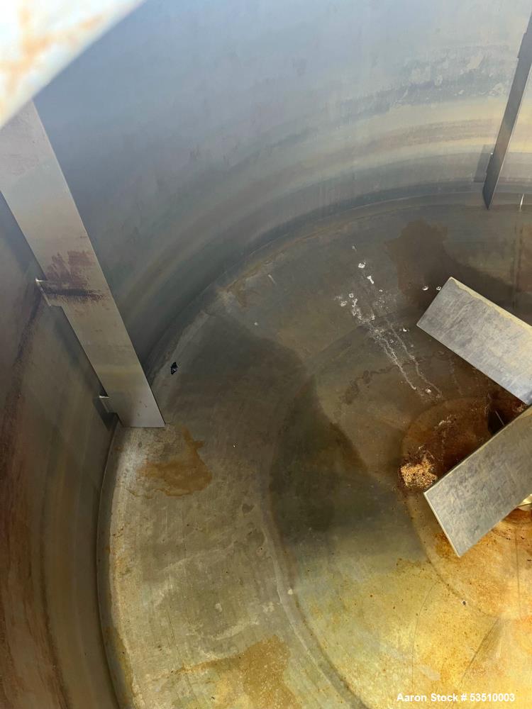 Walker Stainless 1,500 Gallon Mix Tank