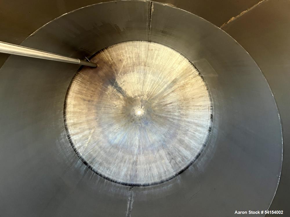 Pre-Owned 3,800 Gallon 316 Stainless Steel Vertical Storage Tank – Flat Top & Di