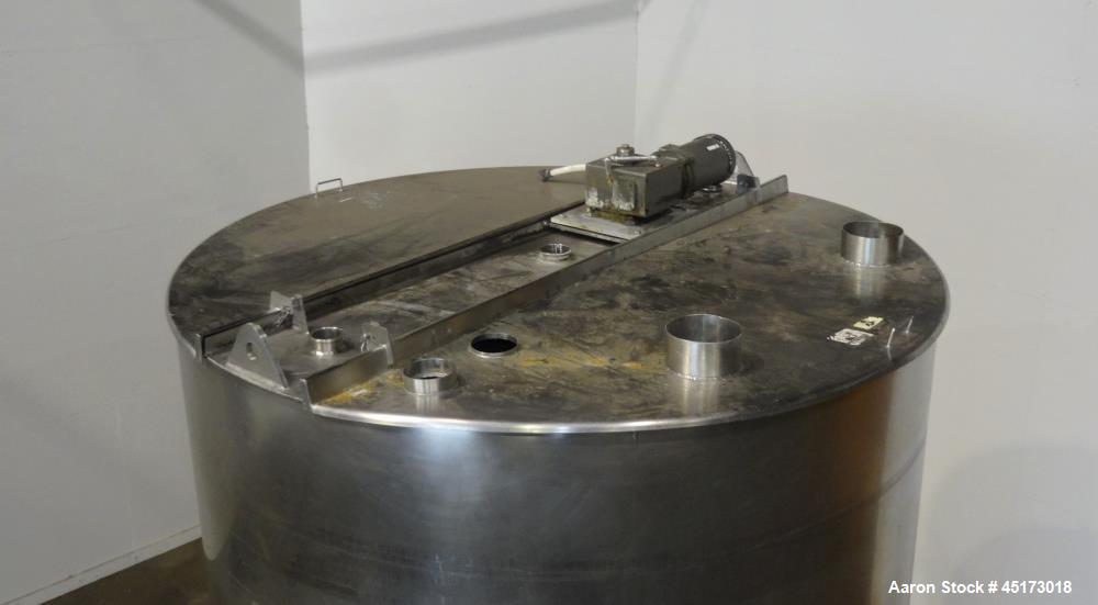 Used A & B Process Systems Tank, Approximately 2000 Gallons, 304 Stainless Stee