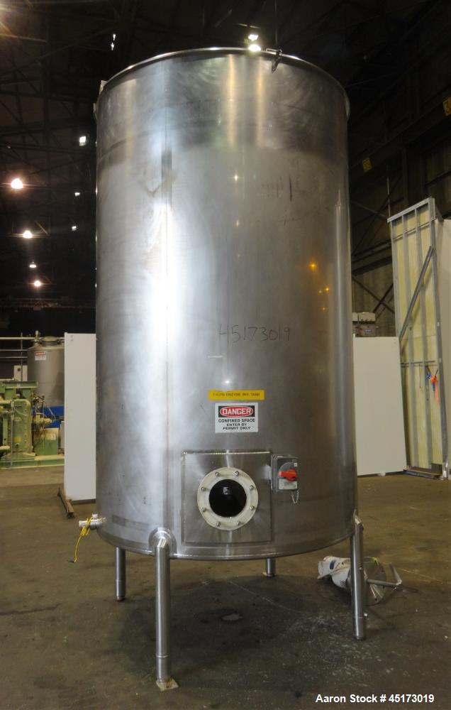 Used A & B Process Systems Tank, Approximately 2000 Gallons, 304 Stainless Stee
