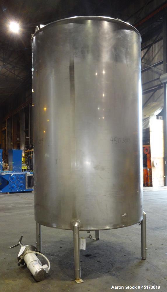 Used A & B Process Systems Tank, Approximately 2000 Gallons, 304 Stainless Stee