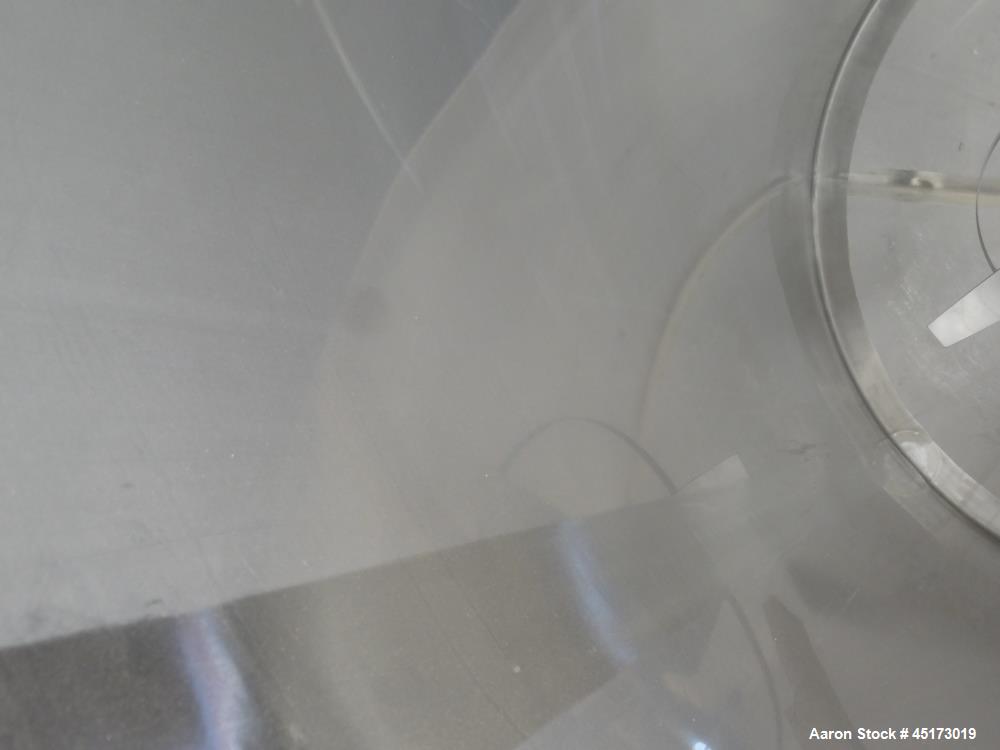 Used A & B Process Systems Tank, Approximately 2000 Gallons, 304 Stainless Stee
