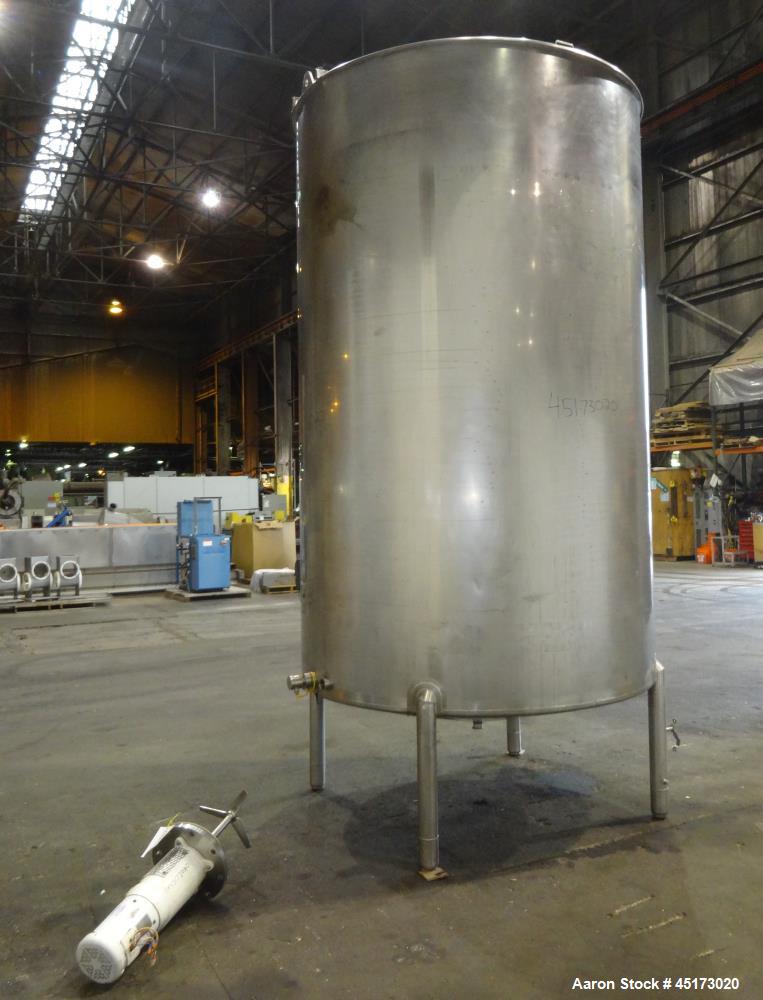 Used A & B Process Systems Tank, Approximately 2000 Gallons, 304 Stainless Stee