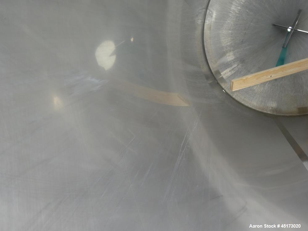 Used A & B Process Systems Tank, Approximately 2000 Gallons, 304 Stainless Stee