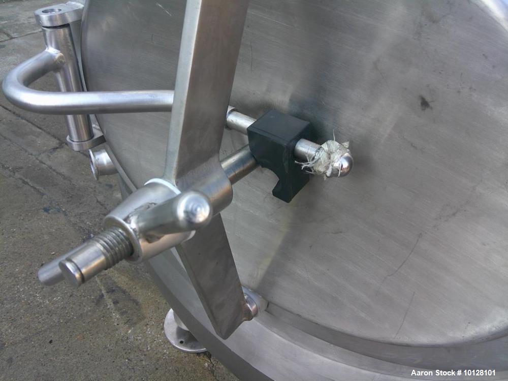 Used 4,500 Liter Stainless Steel Beer Barrel Tank | Jacketed Brewery Process Vessel