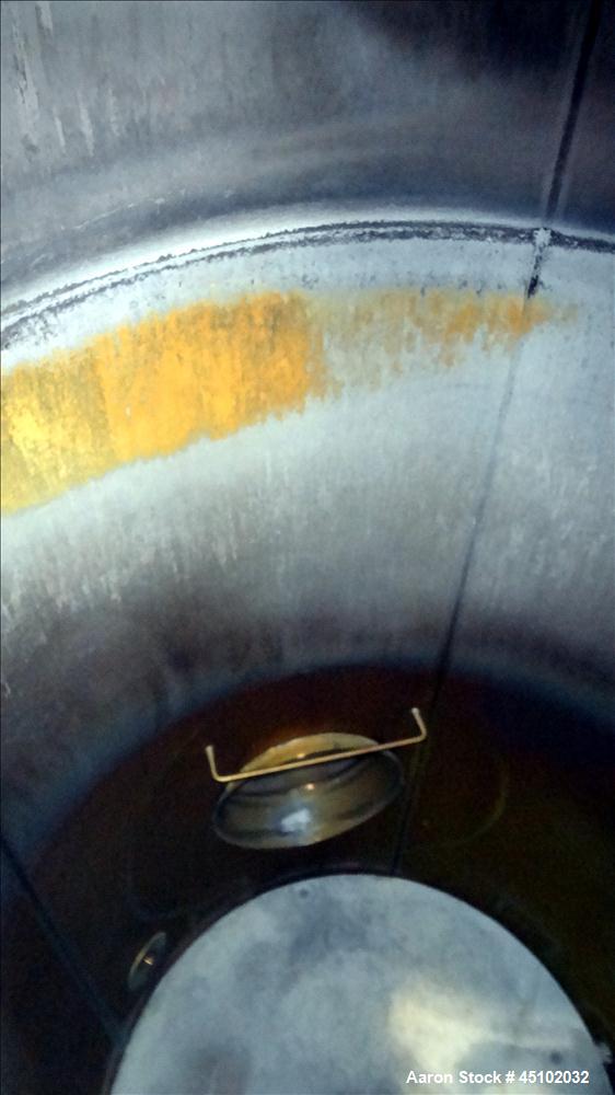 Used 1,500 Gallon Stainless Steel Apache Stainless Tank