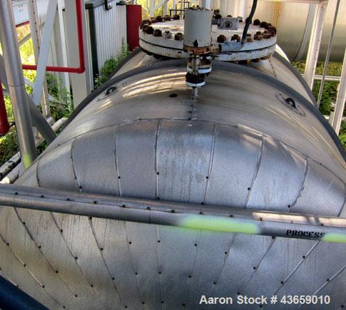 Used 4700 Gallon Stainless Steel Arrow Tank & Engineering Pressure Tank
