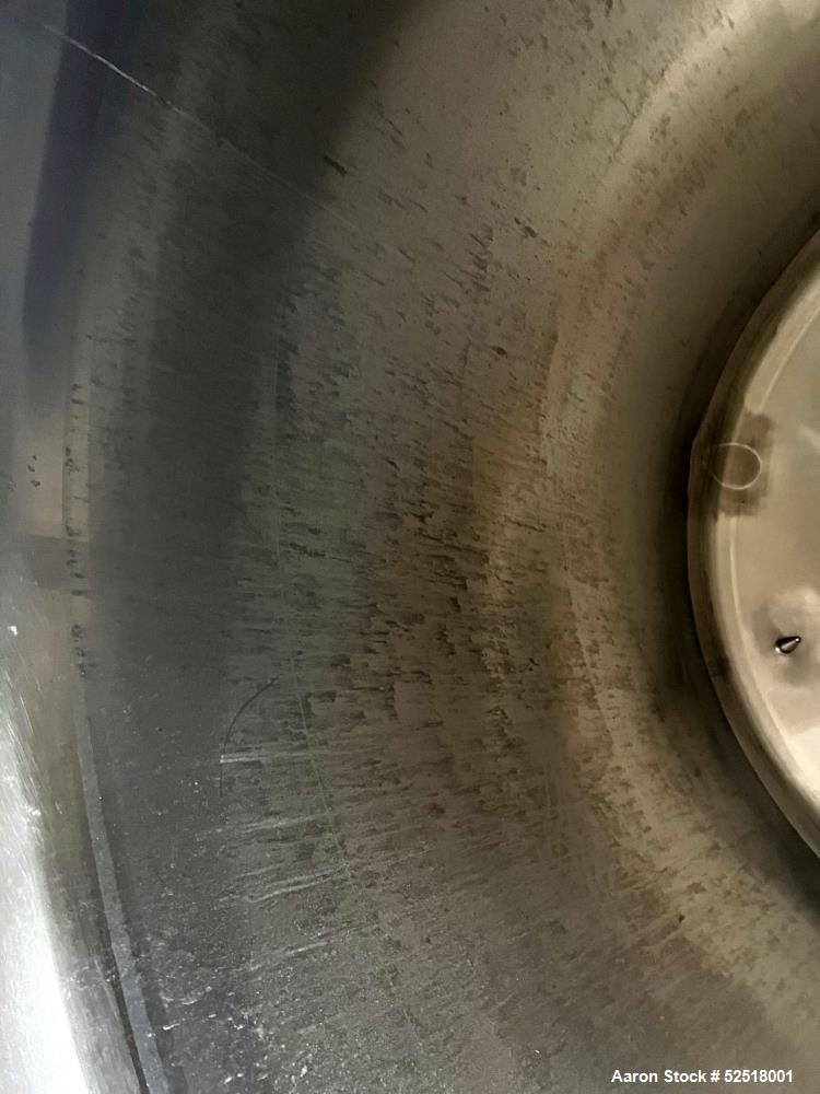 Used Tank, 2000 gallon, Stainless steel.