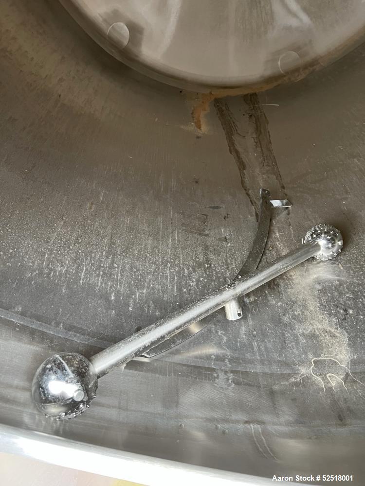 Used-Tank, 2000 gallon, Stainless steel.