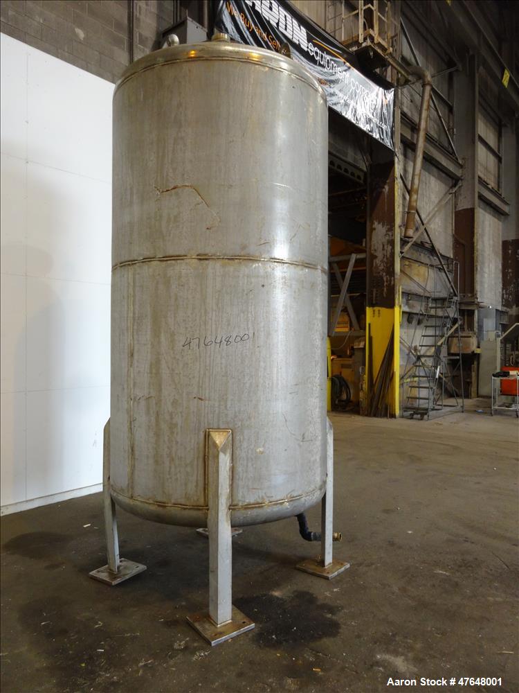 Used Central Fabrications Inc. Tank, Approximate 1,500 Gallon, 316 Stainless St