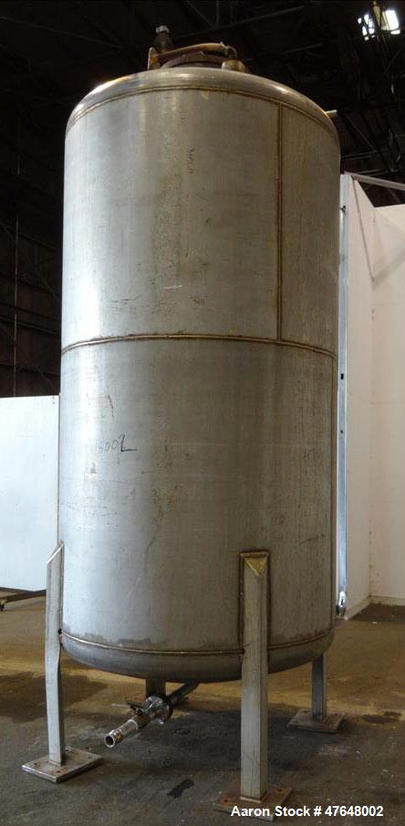 Used Central Fabricators Inc. Tank, Approximate 1,400 Gallon, 304 Stainless Ste