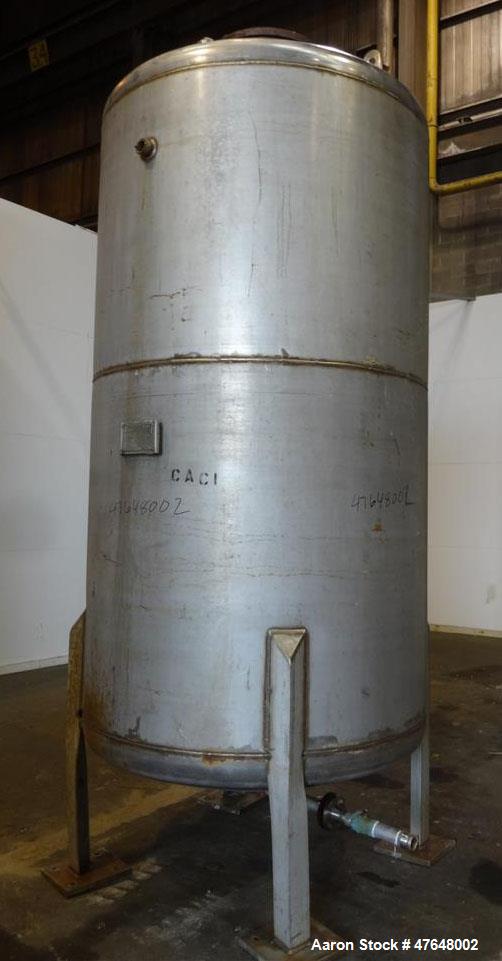 Used Central Fabricators Inc. Tank, Approximate 1,400 Gallon, 304 Stainless Ste