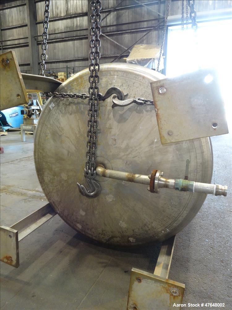 Used Central Fabricators Inc. Tank, Approximate 1,400 Gallon, 304 Stainless Ste