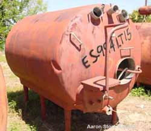 Used Cherry Burrell Tank, 1500 Gallon, Stainless Steel, Horizontal. 72" Diameter x 98" straight side, dished ends. Insulated, carbon steel shell. End bottom 3 blade agitator blade, no motor. Openings...