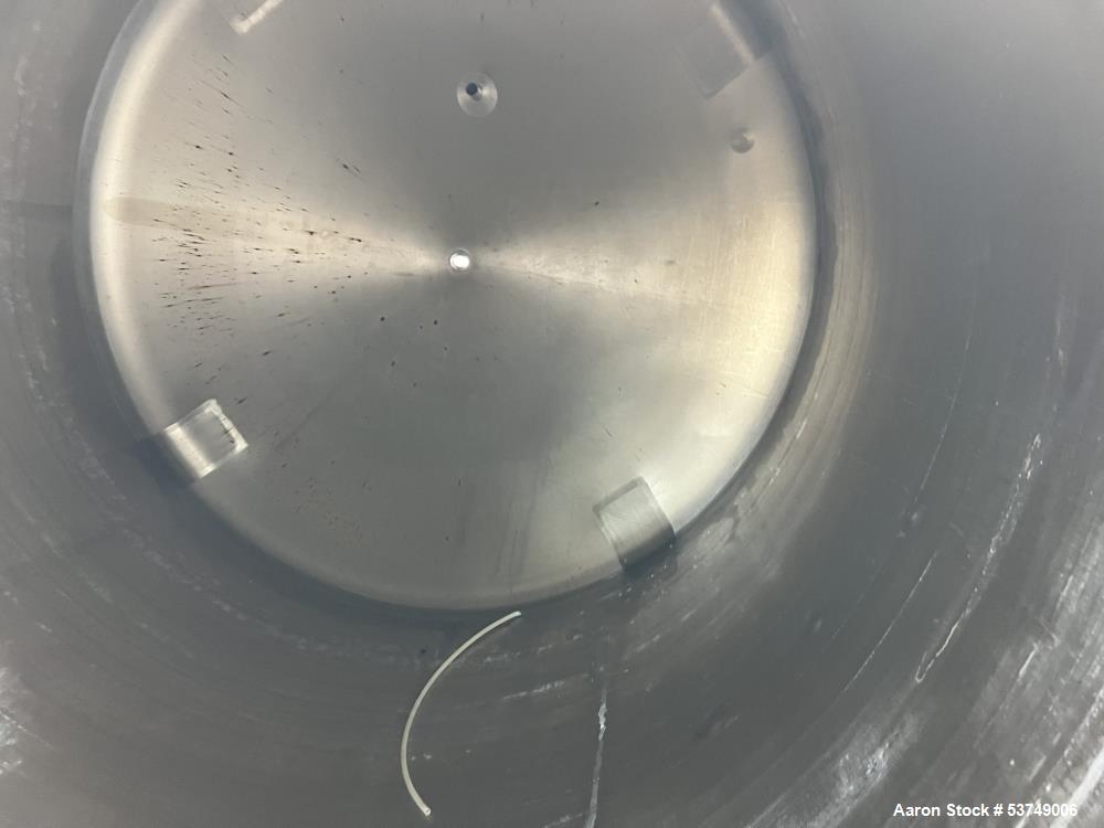 Cherry Burrell Model CV 2,000 Gallon Stainless Steel Vertical Tank