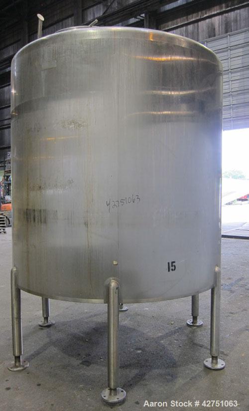 Used Cherry-Burrell Tank, 2000 Gallon, 316 Stainless Steel, Vertical. 84" Diameter x 84" straight side. Dished top, coned bottom. Off center top entering Lightnin agitator, 1-1/2" diameter shaft with...