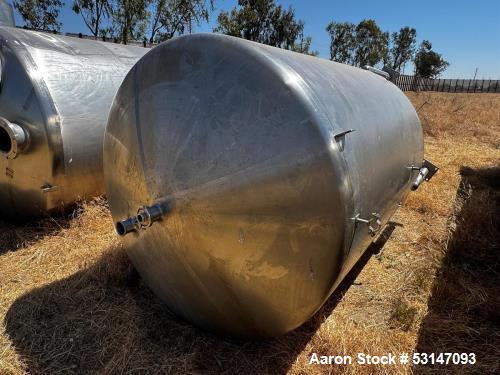 Used 1,500 Gallon Cherry-Burrell Vertical Stainless Steel Tank – Side Manway, Spray Ball, Lifting Lugs