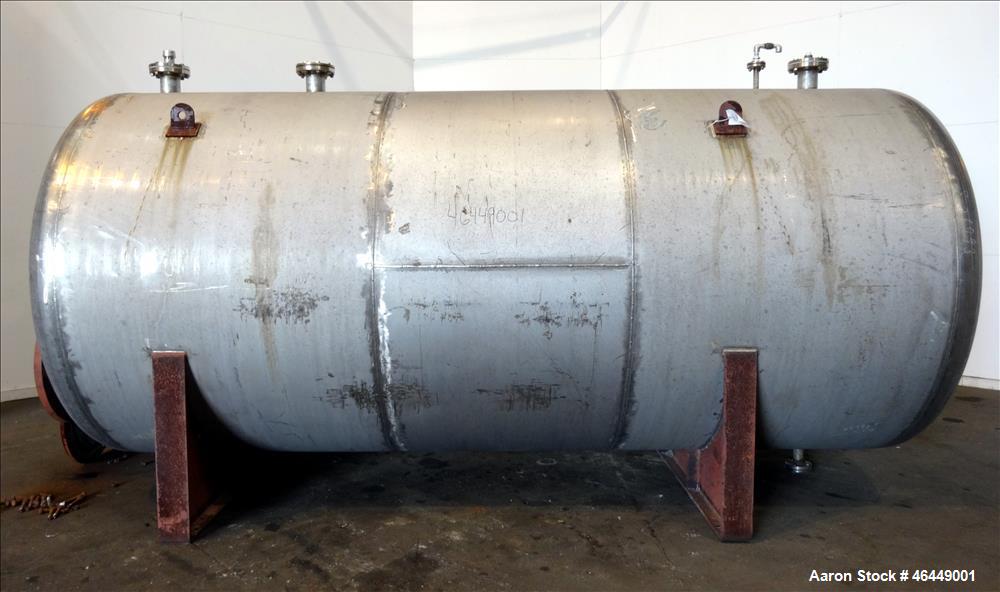 Used Circleville Metal Works Pressure Tank, Approximately 4000 Gallons, 304L Stainless Steel, Horizontal. 84" Diameter x 167" straight side, dished Heads. Internal Rated 25 PSI at 350 Degrees F. Open...