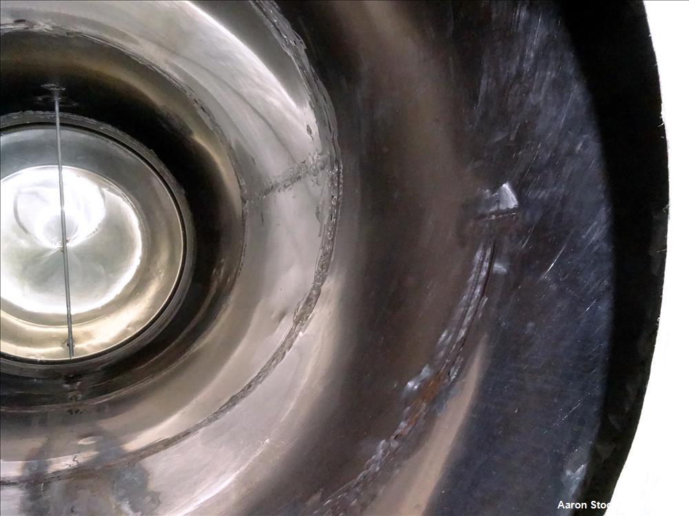 Used Circleville Metal Works Pressure Tank, Approximately 4000 Gallons, 304L Stainless Steel, Horizontal. 84" Diameter x 167" straight side, dished Heads. Internal Rated 25 PSI at 350 Degrees F. Open...