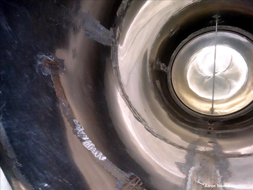 Used Circleville Metal Works Pressure Tank, Approximately 4000 Gallons, 304L Stainless Steel, Horizontal. 84" Diameter x 167" straight side, dished Heads. Internal Rated 25 PSI at 350 Degrees F. Open...