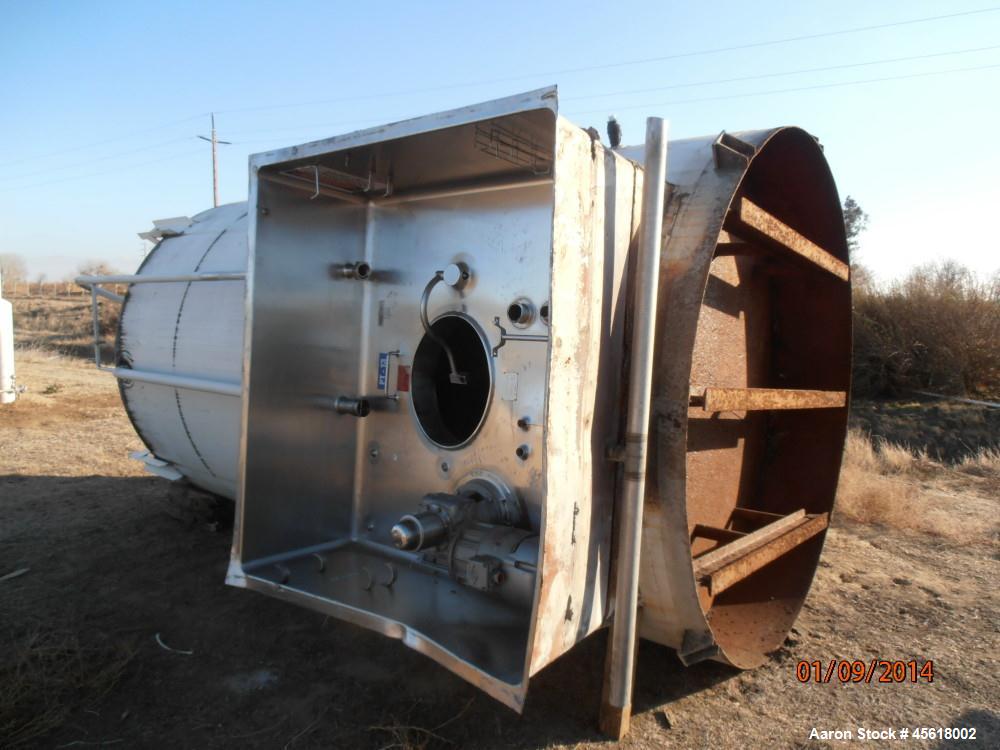 Used- Stainless Steel APV Crepaco, Tank, 3,000 Gallon,