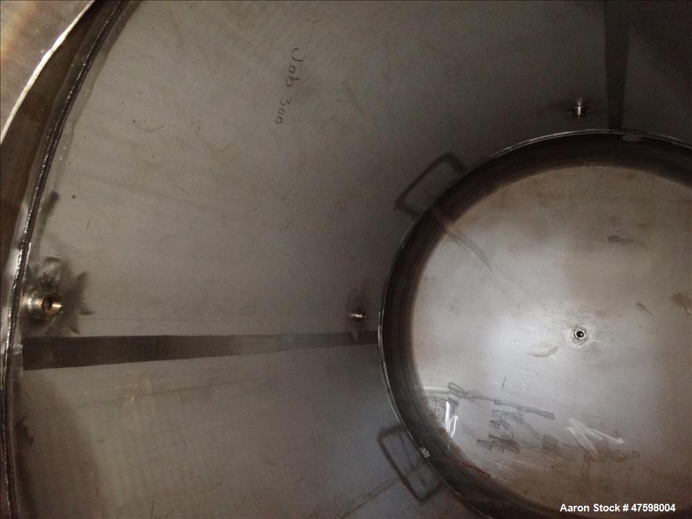 Unused- Crown Iron Works Pressure Tank, 1100 Gallon, 304L Stainless Steel, Verti
