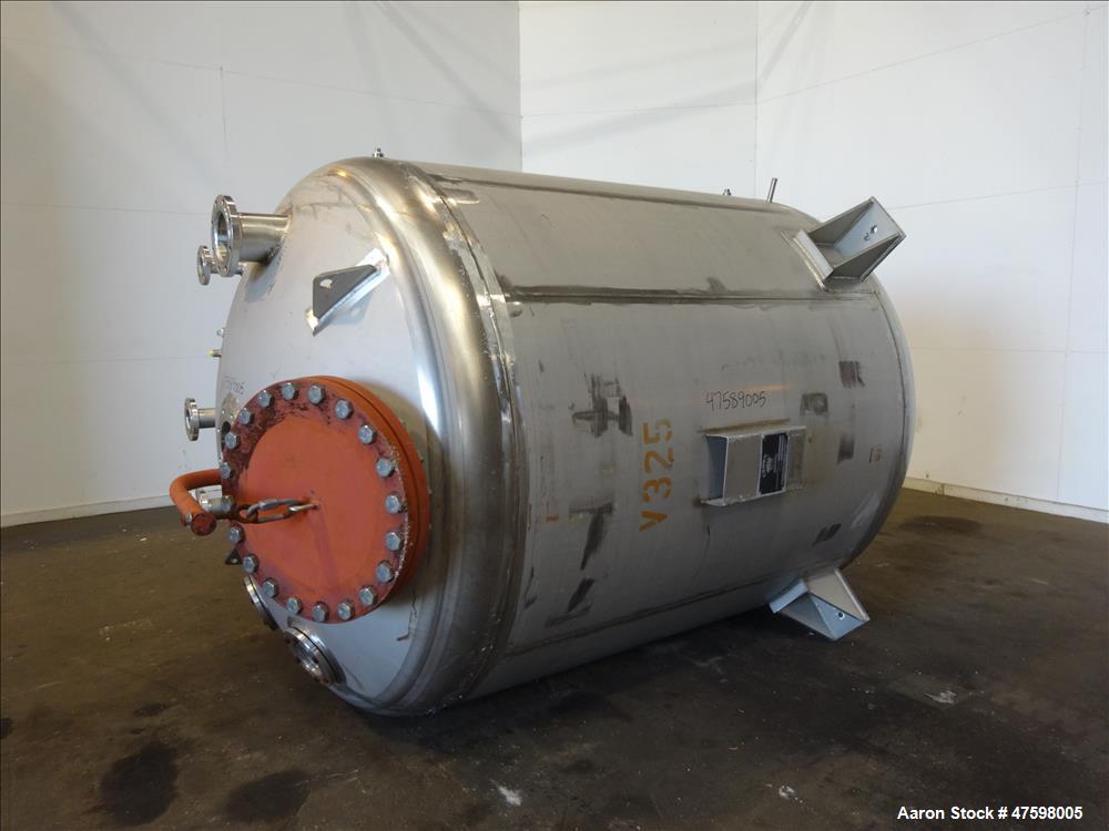 Unused- Crown Iron Works Pressure Tank, 2100 Gallon, 304L Stainless Steel, Verti