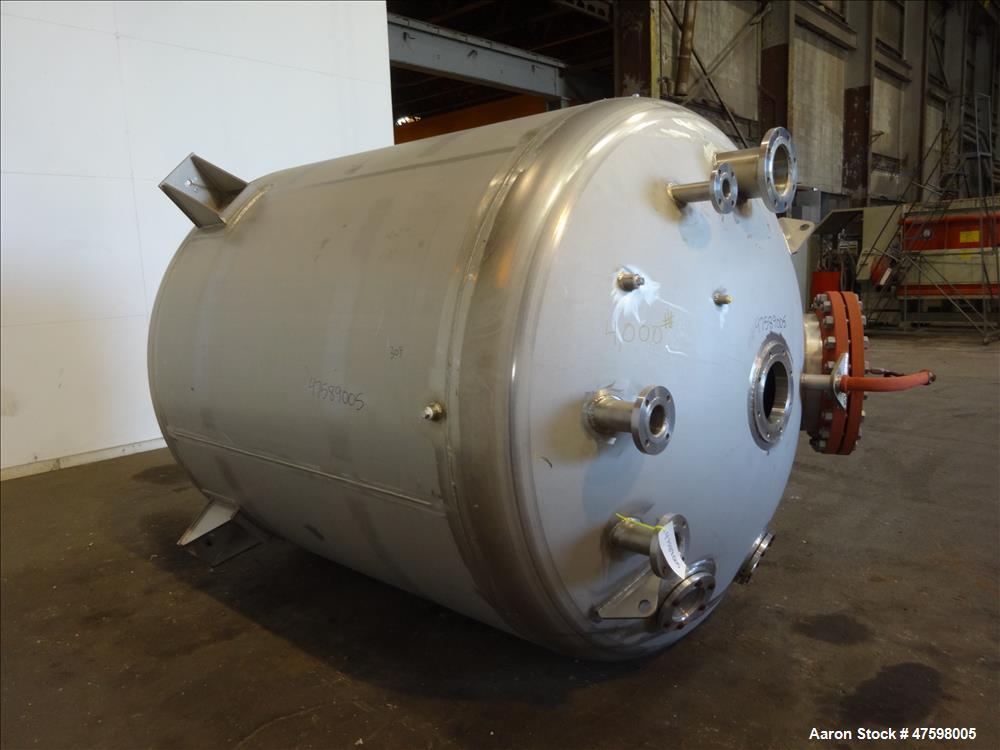 Unused- Crown Iron Works Pressure Tank, 2100 Gallon, 304L Stainless Steel, Verti