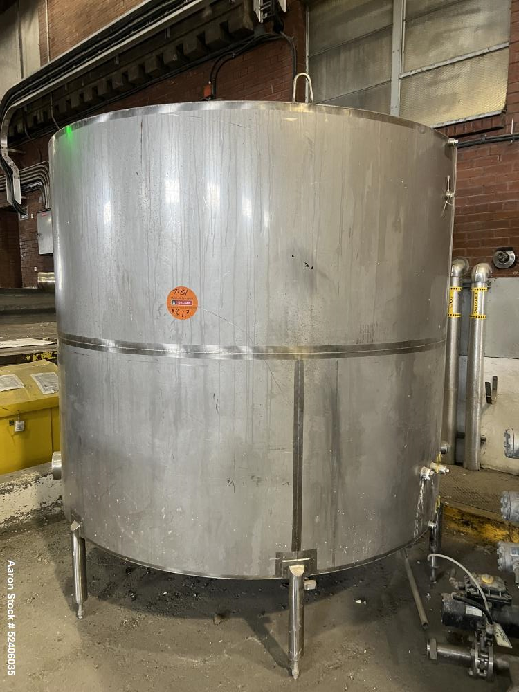 Used Industries D'Acler Tank, Approximate 6625 Liter (1750 Gallon), 304 Stainless Steel, Vertical. Approximate 78" diameter x 72" straight side, coned top & bottom. Mounted on 4 stainless legs. Seria...
