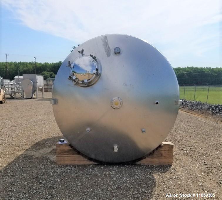Used 4000 Gallon 316L Stainless Steel Vertical Vacuum Rated Storage Tank