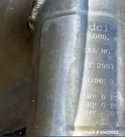 Used DCI 3,000 Gallon Stainless Steel Mix Tank – 316 SS, Agitated, Vertical