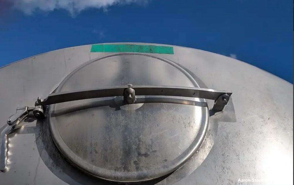 Used DCI 3,000 Gallon Stainless Steel Mix Tank – 316 SS, Agitated, Vertical
