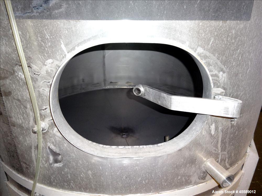 Used 2500 Gallon Douglas Brothers 304 Stainless Steel Vertical Tank