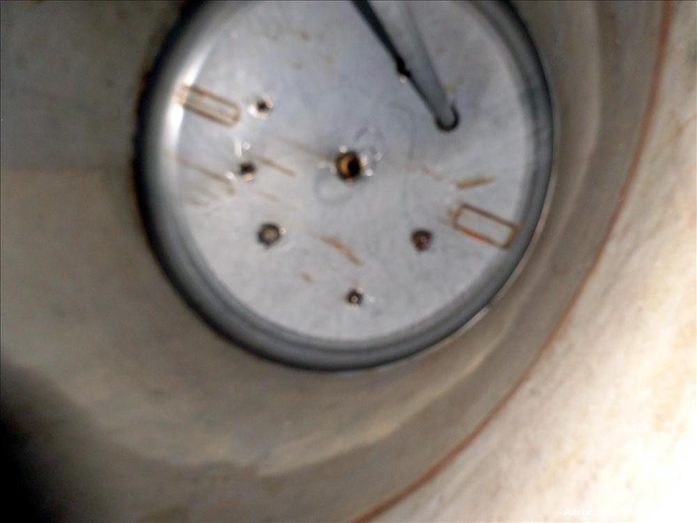 Used Dusenbery Tank, Approximately 1,000 Gallons, Vertical