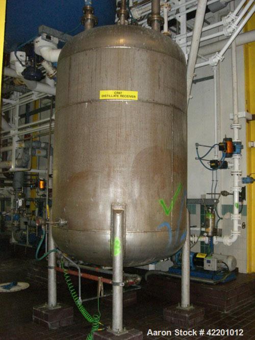Used Echo Engineering Pressure Tank, 1453 Gallon (5,500 liter), 316 Stainless Steel, Vertical. Approximately 70" (1800 mm) diameter x 84" straight side (2150 mm), welded dished top and bottom. Intern...