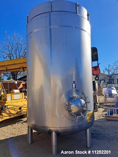 Used-Feldmeier 3,000-Gallon 304 Stainless Steel Tank