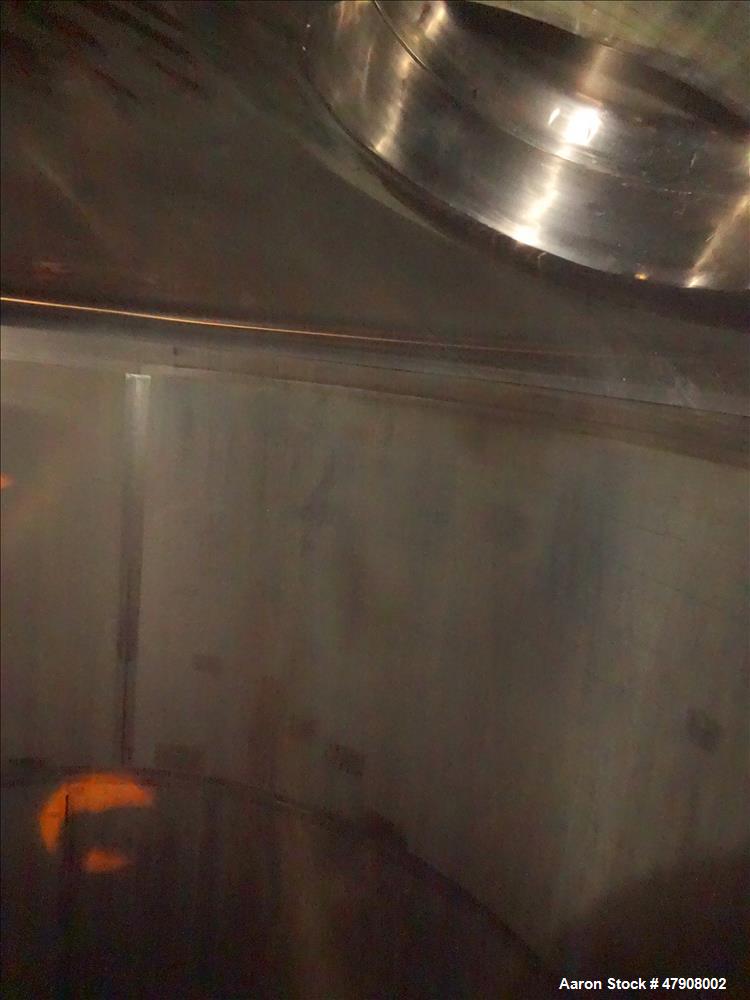 Used Feldmeier Tank, Approximate 3,300 gallon, 316L Stainless Steel, Vertical.