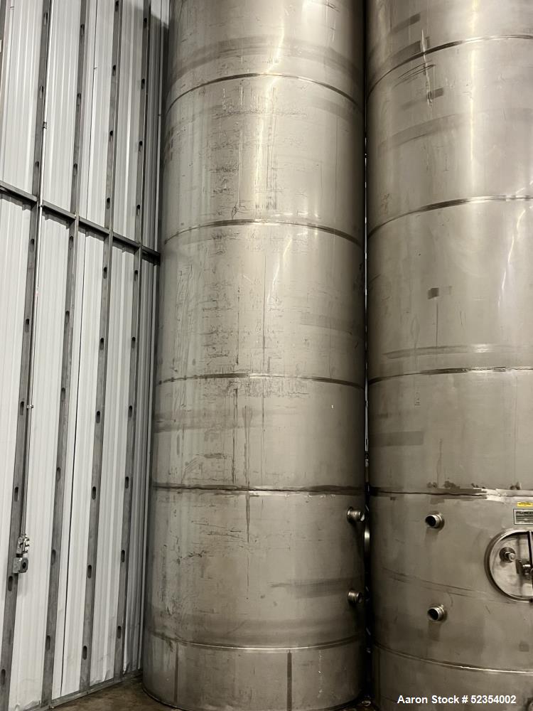 Used Feldmeier 4,200 Gallon Stainless Steel Storage Tank – Vertical, Side Manway