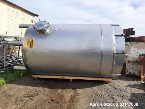 Feldmeier 3,000 Gallon 304 Stainless Steel Tank.
