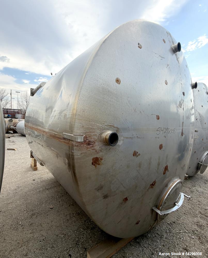 Used Feldmeier 4,700 Gallon Stainless Steel Tank – Vertical Vessel with 6" Bottom Discharge & Manway