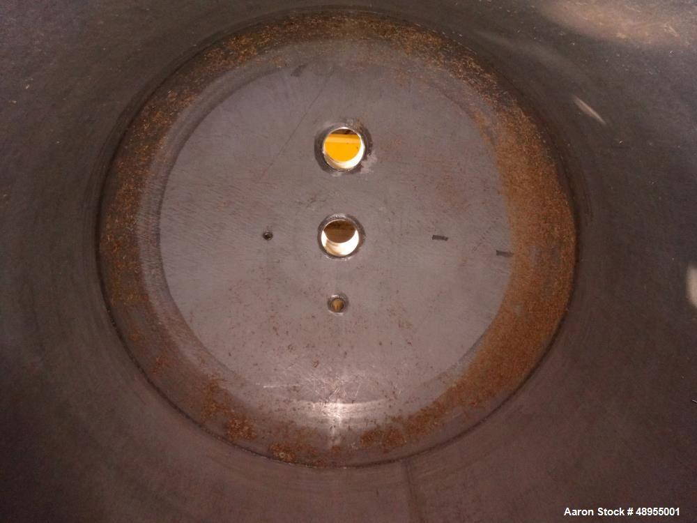 Used Four Corp Pressure Tank, Approximately 1,250 Gallon, 304 Stainless Steel.