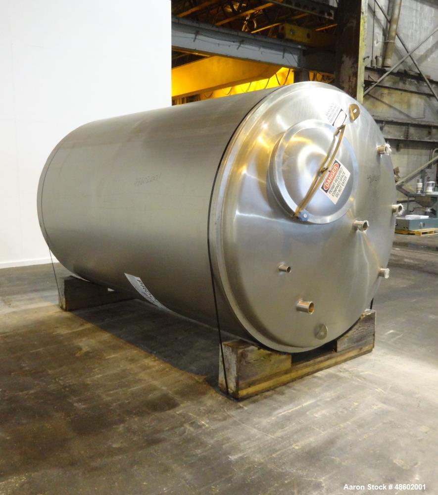 Used G&F Manufacturing Tank, 2500 Gallon, 316L Stainless Steel, Vertical.