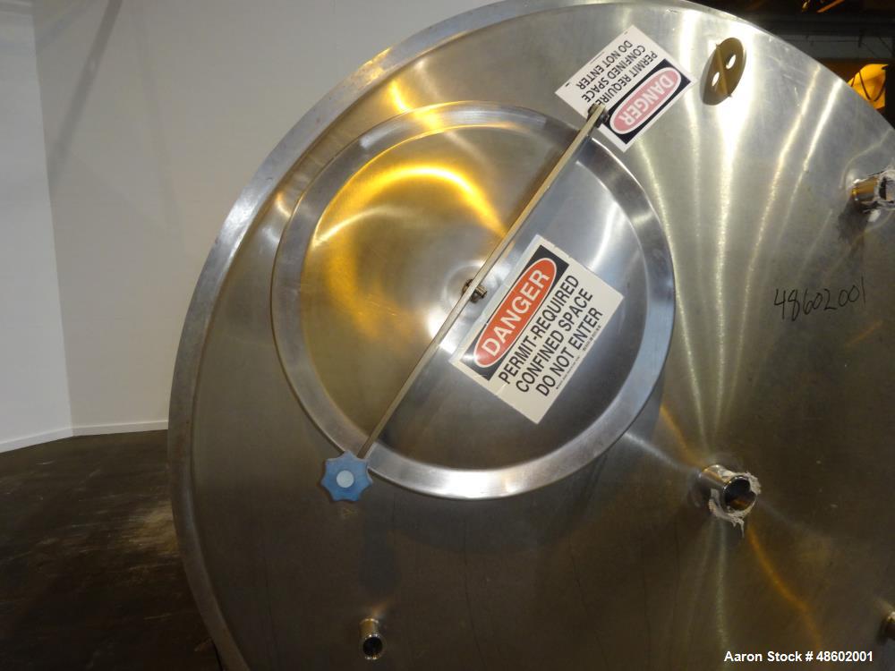 Used G&F Manufacturing Tank, 2500 Gallon, 316L Stainless Steel, Vertical.