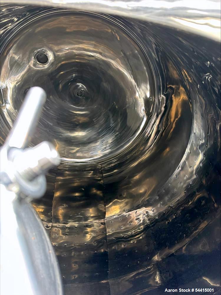 Used Glacier Tanks Stainless Steel Brew Tank, 40 BBL (1,240 Gallon). 304 stainless steel. Cone bottom. Center bottom outlet. Side manway. On (4) legs. SN GT-V-3215.