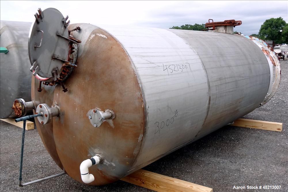 Used- 2000 Gallon Stainless Steel Graver Pressure Tank